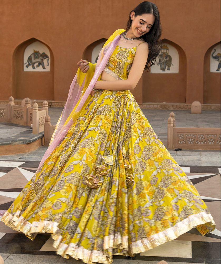 Alaya Advani Mughal Print Chanderi Silk Lehenga Set | Cream, Mughal Print, Chanderi  Silk, Sweetheart Neck, Sleeveless | Lehenga pattern, Aza fashion, Lehenga